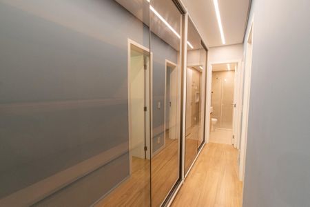 Apartamento à venda com 73m², 2 quartos e 1 vagaCorredor