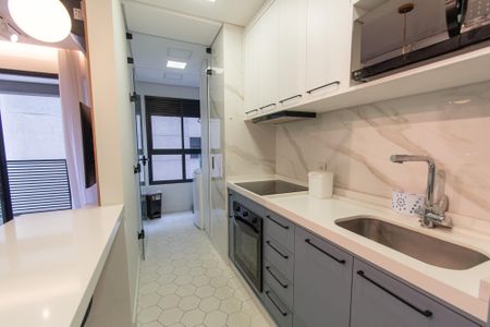 Apartamento à venda com 73m², 2 quartos e 1 vagaCozinha