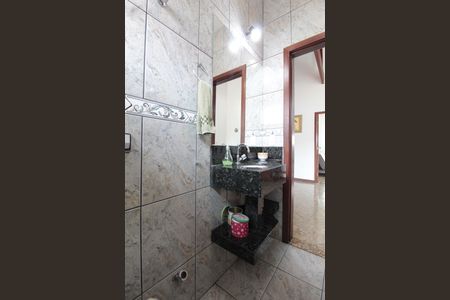 Casa à venda com 504m², 8 quartos e 7 vagasLavabo 