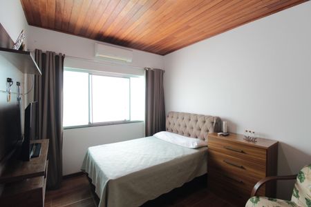 Casa à venda com 504m², 8 quartos e 7 vagasSuíte 3 