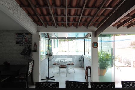 Casa à venda com 504m², 8 quartos e 7 vagasÁrea Gourmet