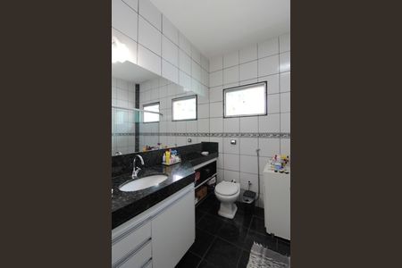 Casa à venda com 504m², 8 quartos e 7 vagasBanheiro da Suíte 1