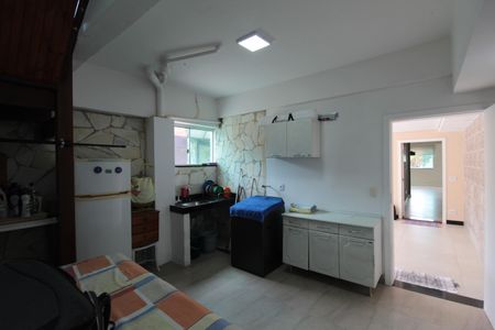 Casa à venda com 504m², 8 quartos e 7 vagasÁrea de Serviço 