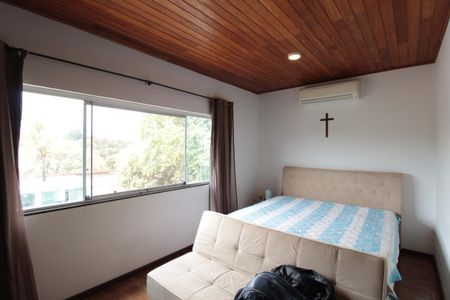 Casa à venda com 504m², 8 quartos e 7 vagasSuíte 1