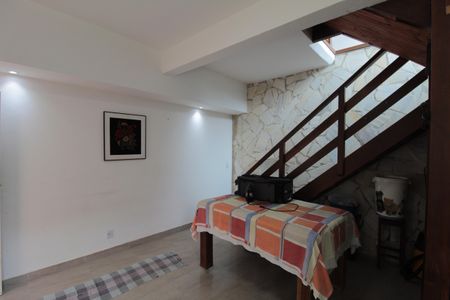 Casa à venda com 504m², 8 quartos e 7 vagasÁrea de Serviço 