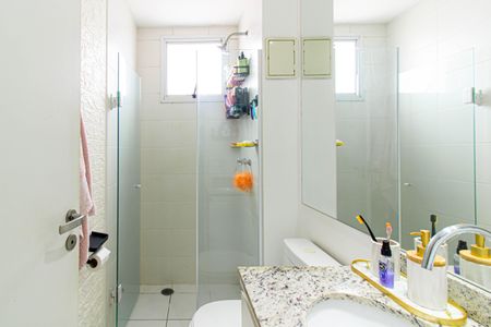 Apartamento à venda com 67m², 3 quartos e 1 vaga Apartamento à venda com 67m², 3 quartos e 1 vagaBanheiro da Suíte