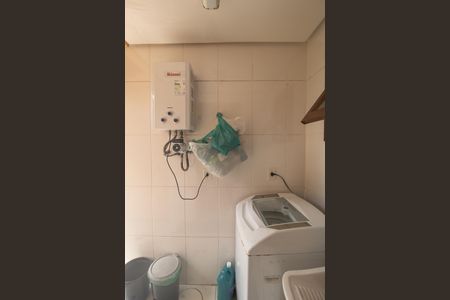 Casa à venda com 200m², 4 quartos e 1 vagaÁrea de Serviço