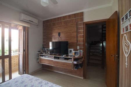 Casa à venda com 200m², 4 quartos e 1 vagaSuite