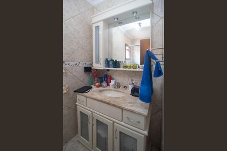 Casa à venda com 200m², 4 quartos e 1 vagaBanheiro da Suíte