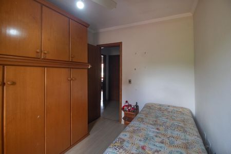 Casa à venda com 200m², 4 quartos e 1 vagaQuarto