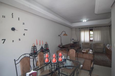 Casa à venda com 200m², 4 quartos e 1 vagaSala 2