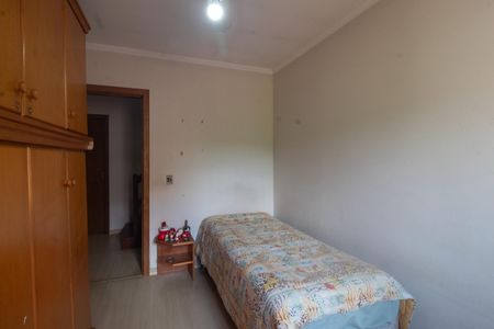 Casa à venda com 200m², 4 quartos e 1 vagaQuarto