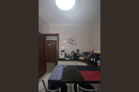 Casa à venda com 200m², 4 quartos e 1 vagaCozinha