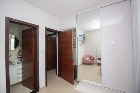 Casa para alugar com 700m², 5 quartos e 14 vagasSuíte 2