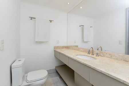 Apartamento para alugar com 85m², 1 quarto e 2 vagas Apartamento para alugar com 85m², 1 quarto e 2 vagasBanheiro da Suíte