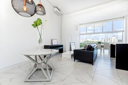 Sala de apartamento para alugar com 1 quarto, 85m² em Cidade Monções, São Paulo