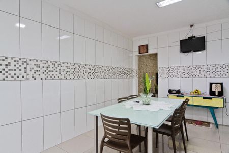 Casa à venda com 260m², 2 quartos e 3 vagasCozinha