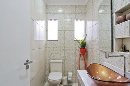 Casa à venda com 260m², 2 quartos e 3 vagasLavabo