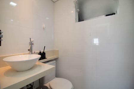 Apartamento à venda com 71m², 2 quartos e 1 vagaBanheiro Social