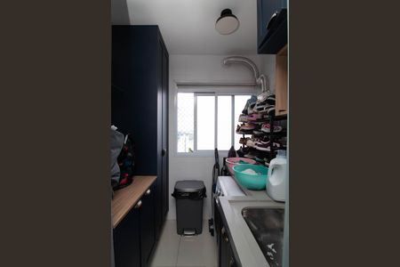 Apartamento à venda com 71m², 2 quartos e 1 vagaÁrea de Serviço