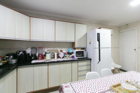 Casa à venda com 200m², 2 quartos e 1 vaga Casa à venda com 200m², 2 quartos e 1 vagaCozinha