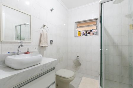 Casa à venda com 200m², 2 quartos e 1 vaga Casa à venda com 200m², 2 quartos e 1 vagaBanheiro 1