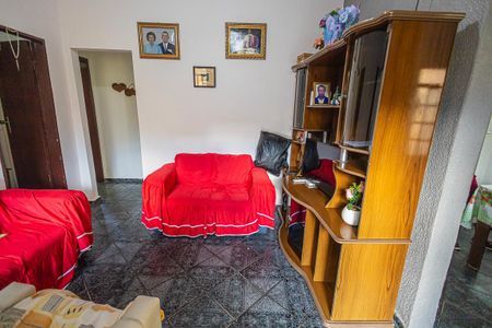 sala de casa à venda com 3 quartos, 360m² em Jardim Guanabara, Belo Horizonte