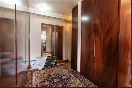 Apartamento à venda com 240m², 3 quartos e 5 vagas