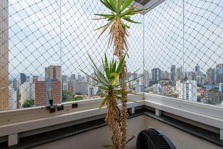 Apartamento à venda com 115m², 3 quartos e 3 vagas