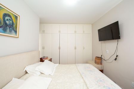 Apartamento à venda com 157m², 4 quartos e 2 vagasSuíte 2