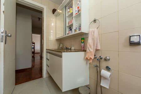 Apartamento à venda com 157m², 4 quartos e 2 vagasBanheiro da Suíte