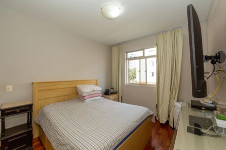 Apartamento à venda com 157m², 4 quartos e 2 vagasSuíte