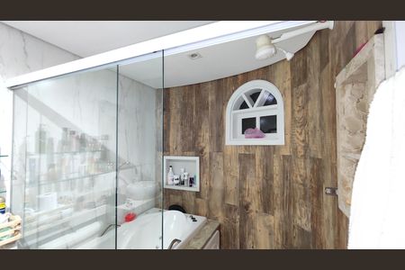 Casa para alugar com 290m², 4 quartos e 2 vagasBanheiro da Suíte