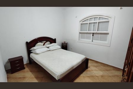 Casa para alugar com 290m², 4 quartos e 2 vagasQuarto 2