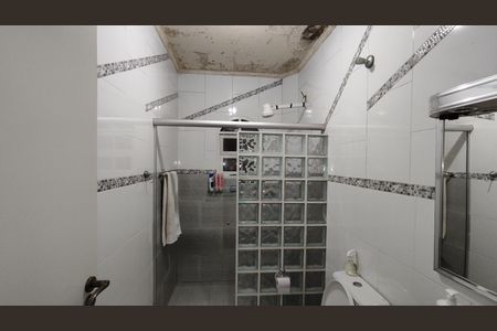 Casa para alugar com 290m², 4 quartos e 2 vagasBanheiro social 2