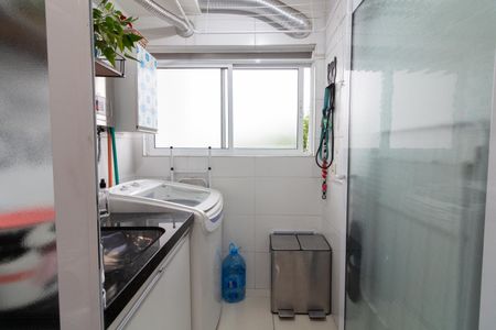 Apartamento à venda com 45m², 2 quartos e 1 vaga Apartamento à venda com 45m², 2 quartos e 1 vagaÁrea de Serviço