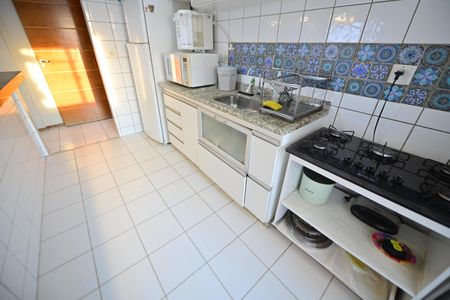 Apartamento para alugar com 70m², 3 quartos e 2 vagas Apartamento para alugar com 70m², 3 quartos e 2 vagasCozinha