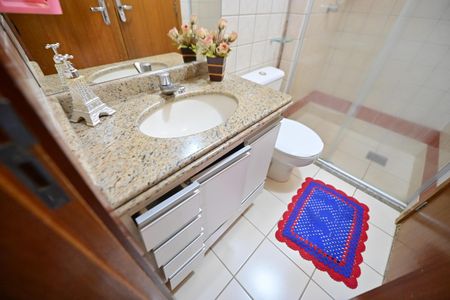 Apartamento para alugar com 70m², 3 quartos e 2 vagas Apartamento para alugar com 70m², 3 quartos e 2 vagasBanheiro