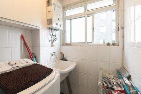 Apartamento à venda com 47m², 1 quarto e 1 vaga Apartamento à venda com 47m², 1 quarto e 1 vagaÁrea de Serviço