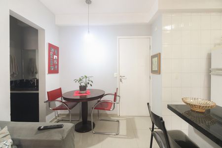 Apartamento à venda com 47m², 1 quarto e 1 vaga Apartamento à venda com 47m², 1 quarto e 1 vagaSala
