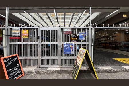 Apartamento à venda com 113m², 3 quartos e 1 vaga Apartamento à venda com 113m², 3 quartos e 1 vagaFachada