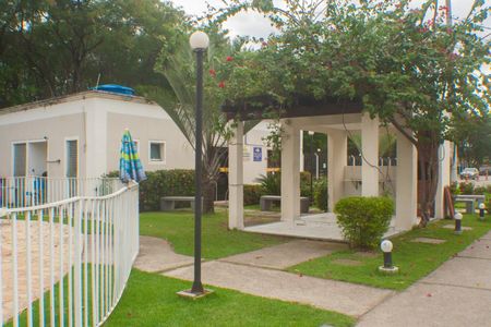 Apartamento para alugar com 50m², 2 quartos e 1 vagaÁrea comum - Piscina