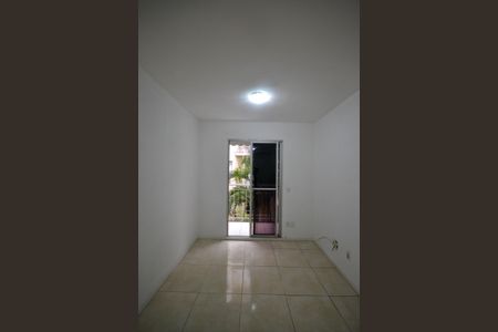 Apartamento para alugar com 50m², 2 quartos e 1 vagaSala