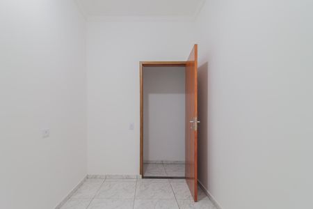 Quarto 1 de apartamento para alugar com 2 quartos, 60m² em Parque das Américas, Mauá