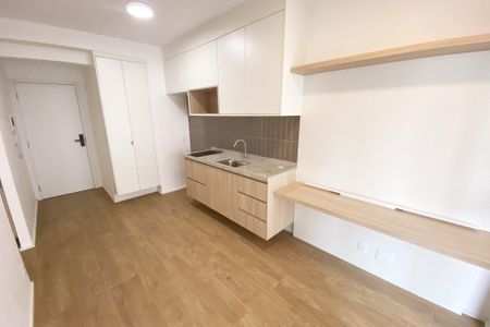 Studio para alugar com 29m², 1 quarto e sem vaga Studio para alugar com 29m², 1 quarto e sem vagaSala/Cozinha