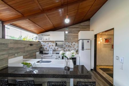 Casa de condomínio à venda com 124m², 3 quartos e 2 vagasCozinha e Área de Serviço