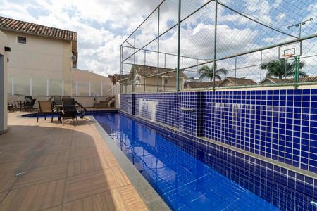Casa de condomínio à venda com 124m², 3 quartos e 2 vagasÁrea comum - Piscina