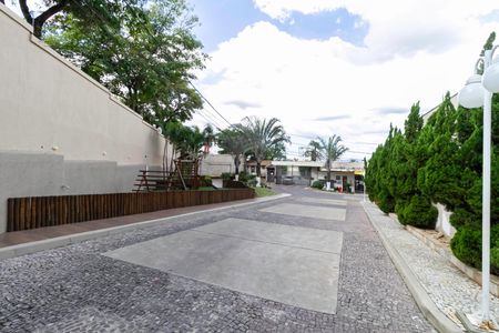 Casa de condomínio à venda com 124m², 3 quartos e 2 vagasEntrada