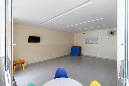 Casa de condomínio à venda com 124m², 3 quartos e 2 vagasBrinquedoteca