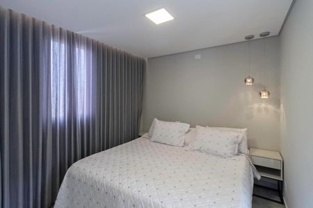 Casa de condomínio à venda com 124m², 3 quartos e 2 vagasSemi suíte 1